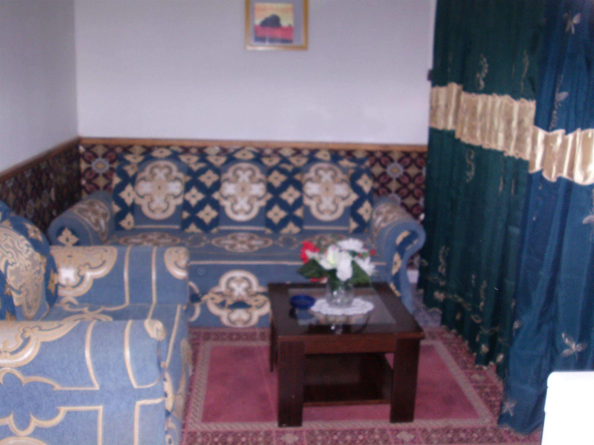 Ikrama - Hostel Nouakchott Kültér fotó